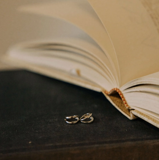 Sadie Double Band Hoops